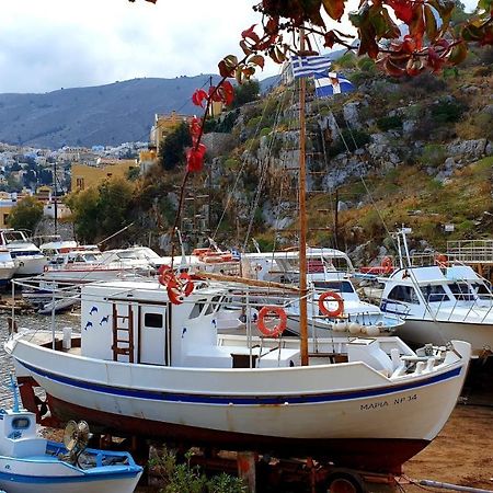 Traditional Seafront Apartment Symi Exteriör bild
