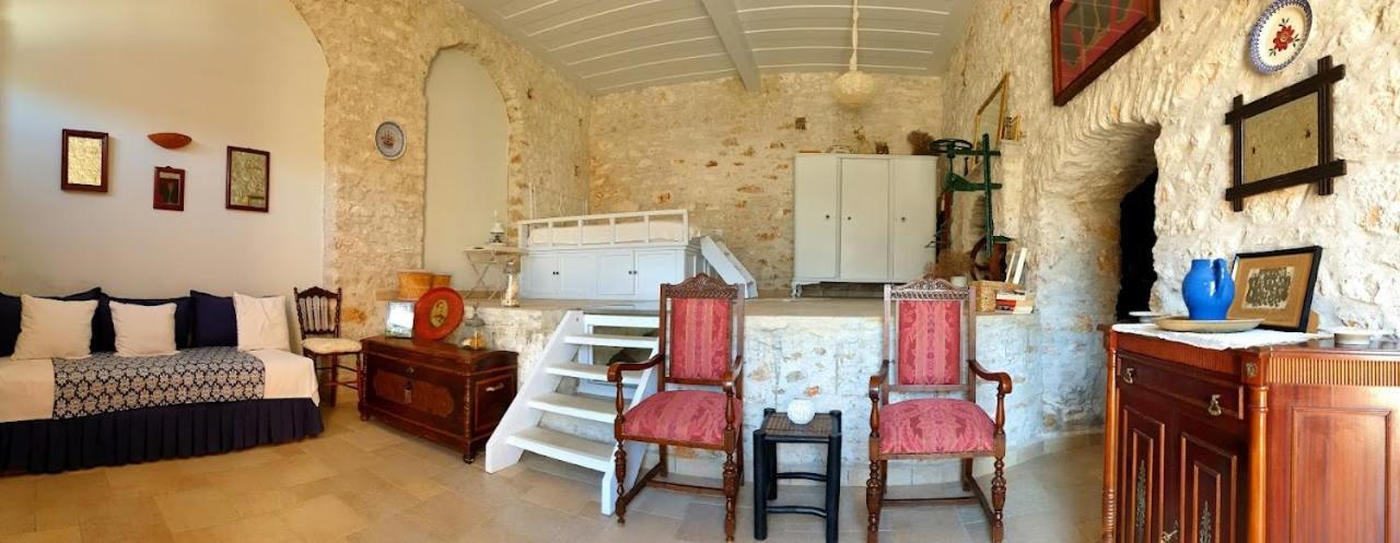 Traditional Seafront Apartment Symi Exteriör bild