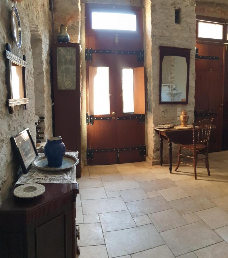 Traditional Seafront Apartment Symi Exteriör bild