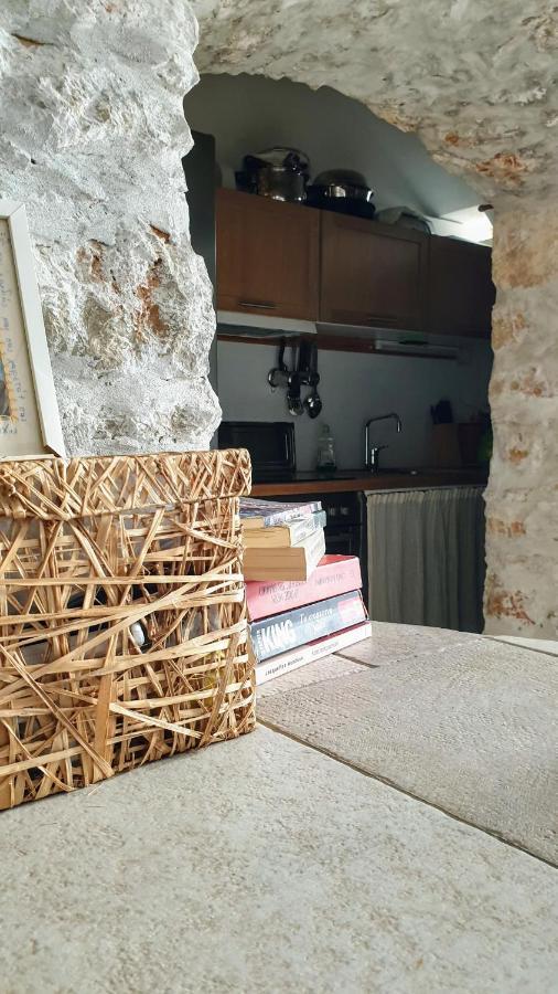 Traditional Seafront Apartment Symi Exteriör bild